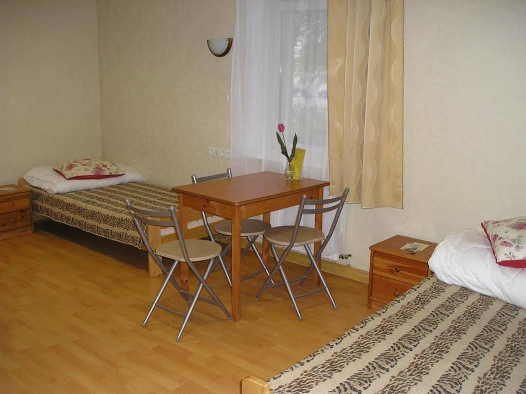 Happy Hostel Riga Exterior photo